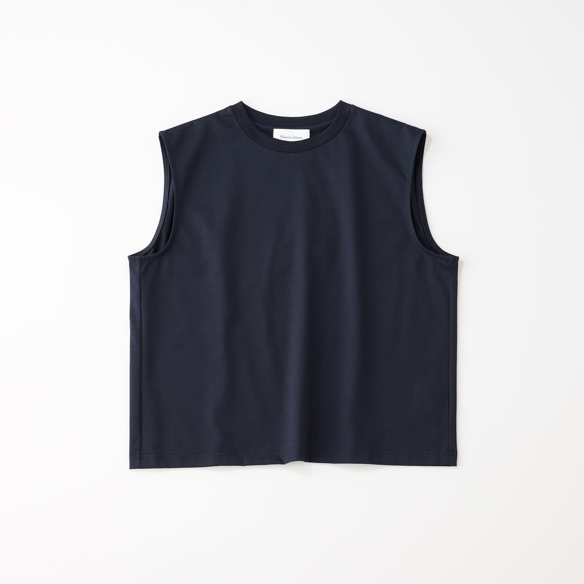 sleeveless / short