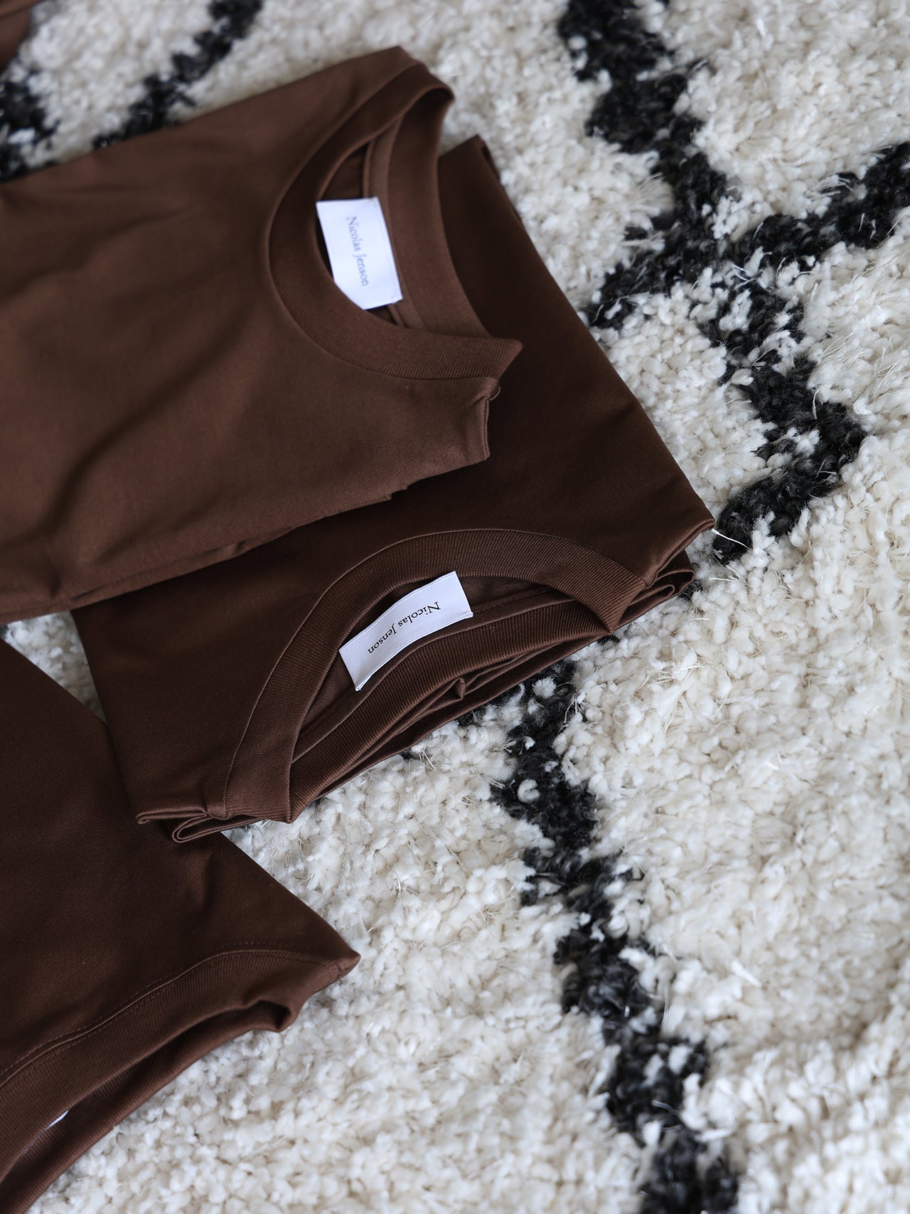 crew neck t-shirt / short